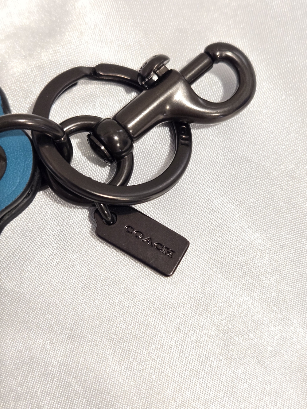 Coach Teal Blue Logo Leather Key Fob/Bottle Opener with Gunmetal Hardware NWOT - Picture 4 of 6